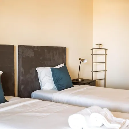 Casa Dos Ciprestes וילה אריסרייה